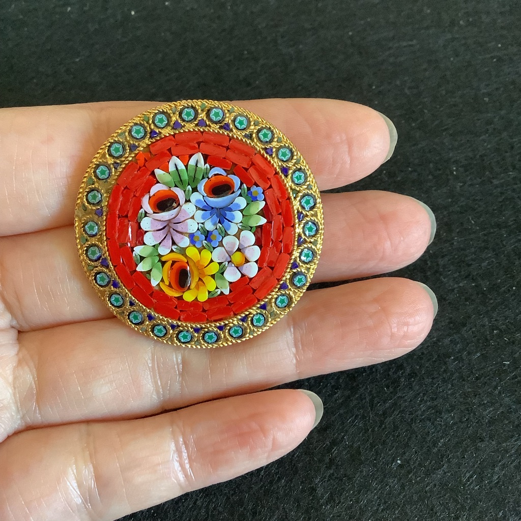 Vintage Italien Micro Mosaic Brooch 35$